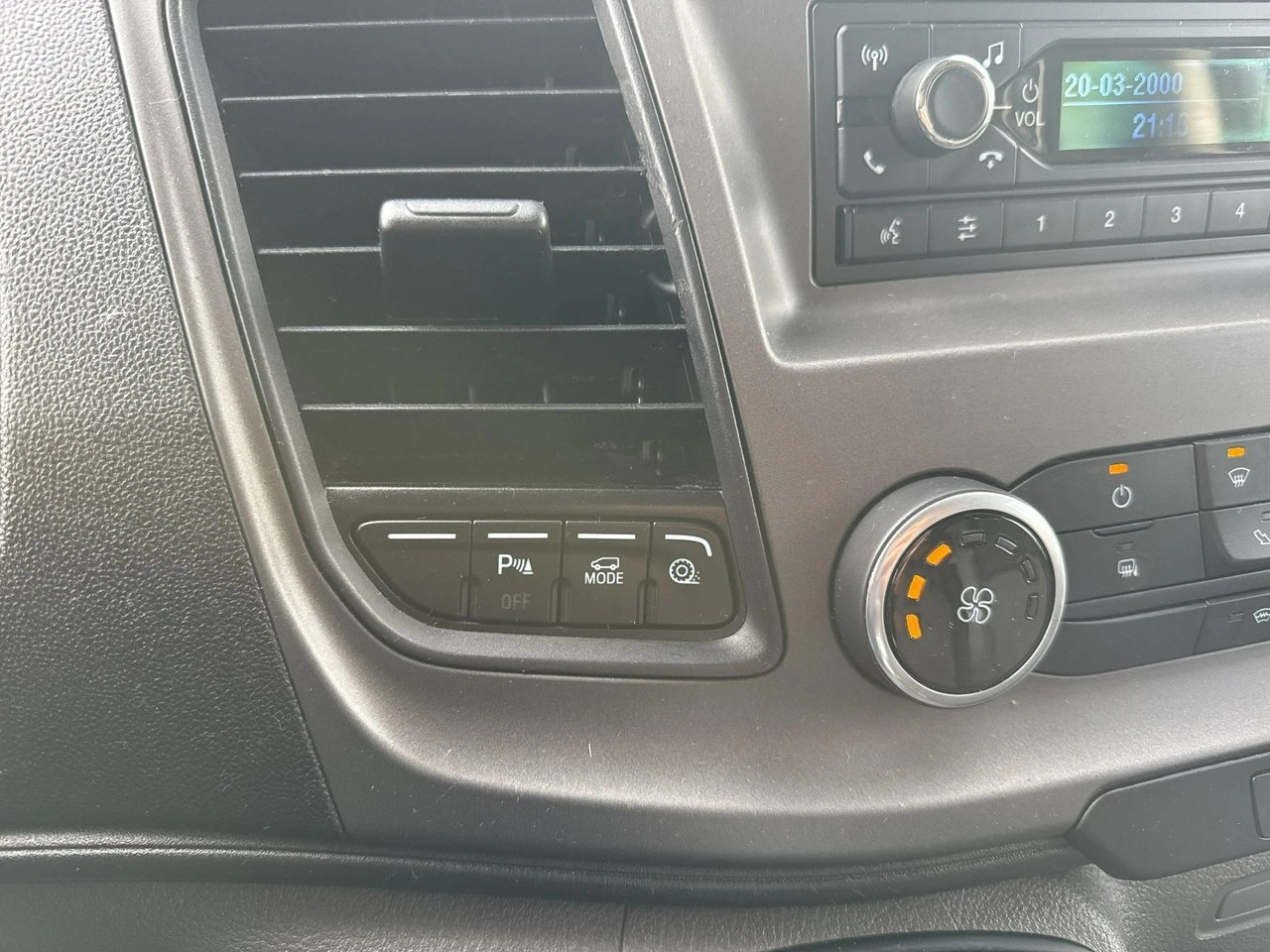 Ford Transit Custom - Zdjęcie 16