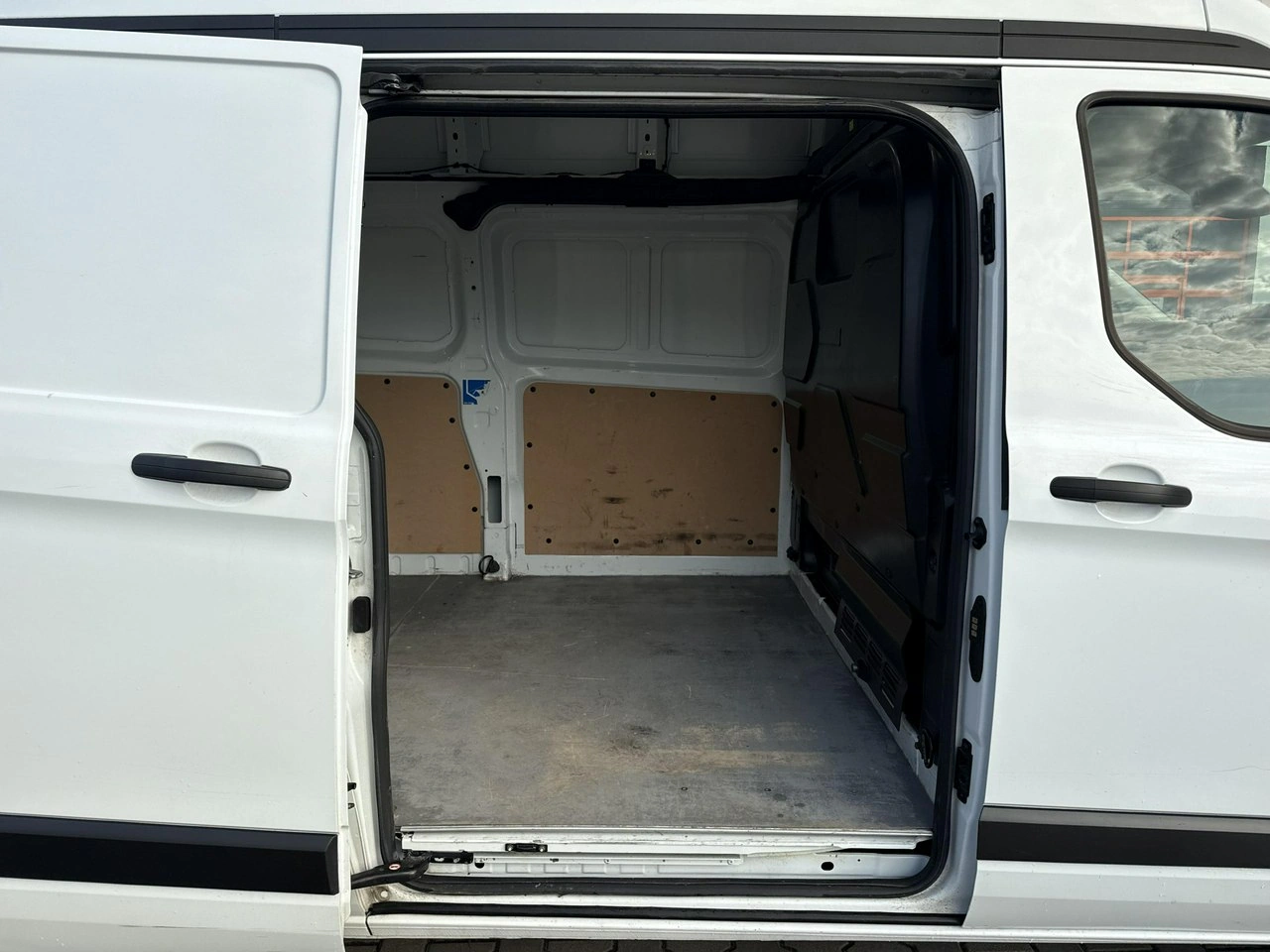 Ford Transit Custom - Zdjęcie 22