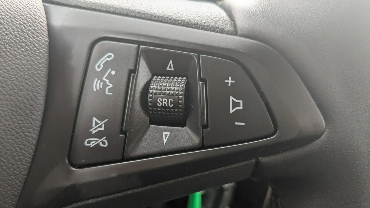 Opel Zafira - Zdjęcie 24