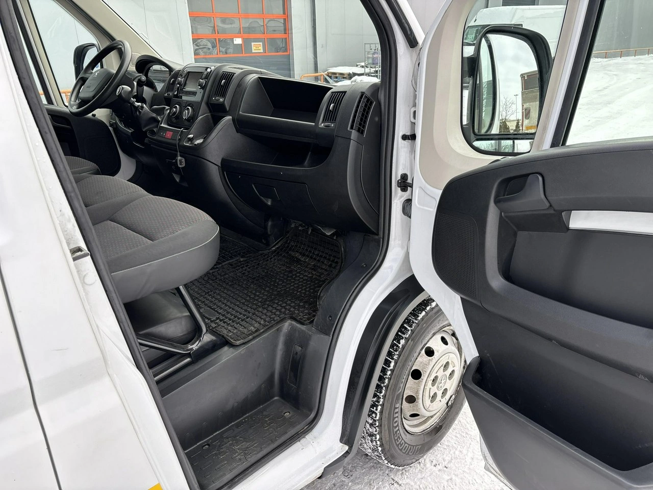 Peugeot Boxer - Zdjęcie 14