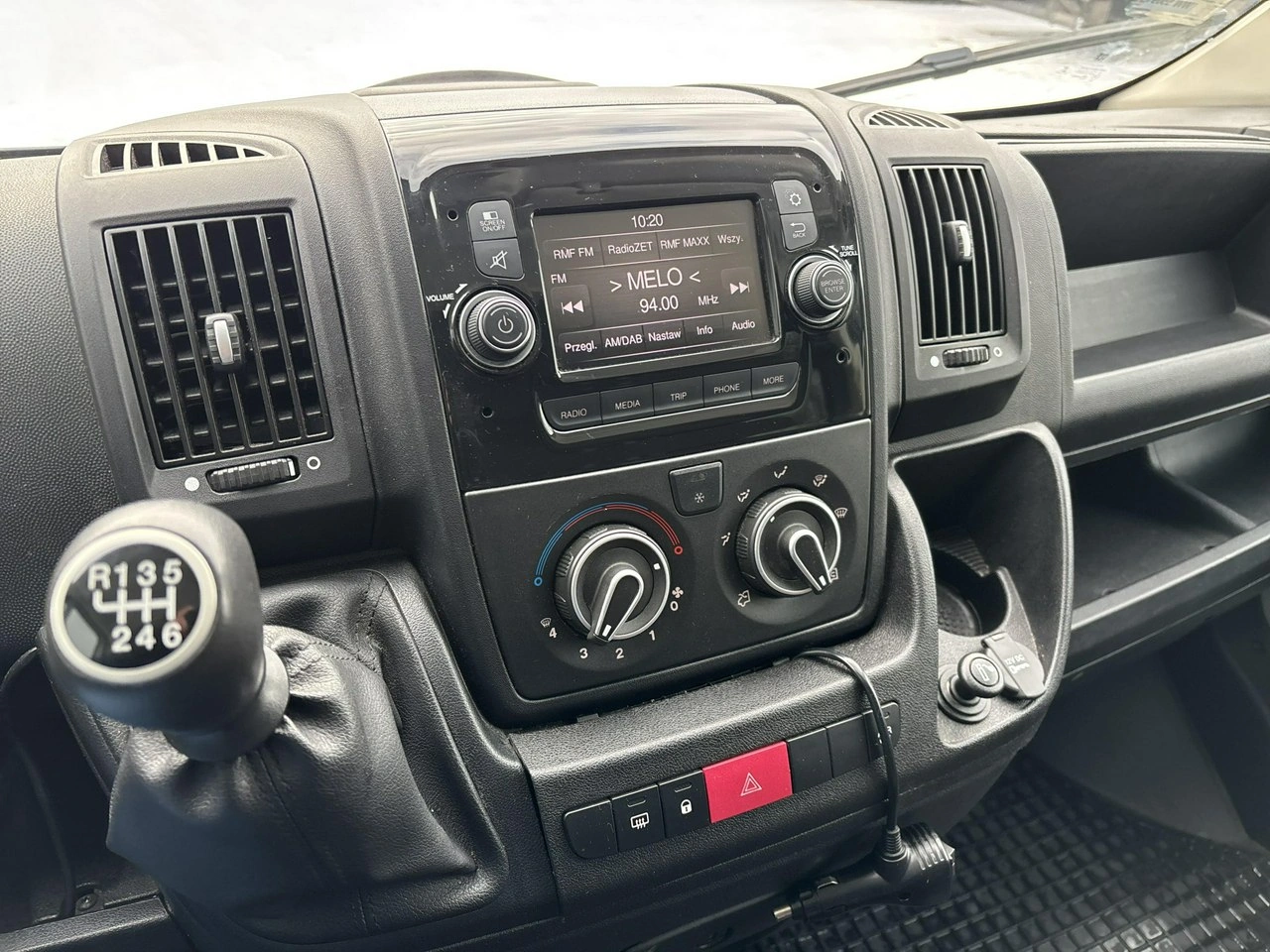 Peugeot Boxer - Zdjęcie 22