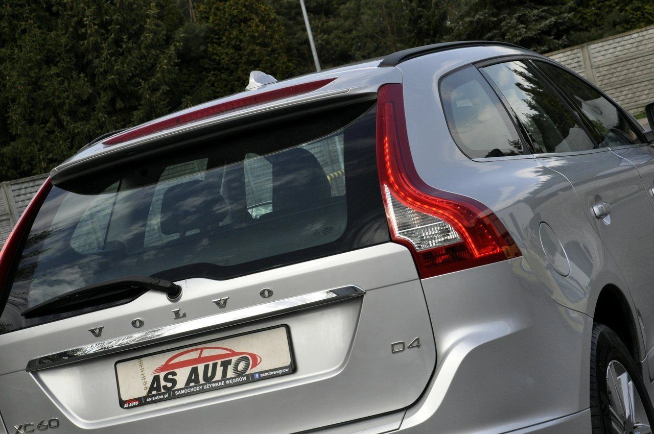 Volvo XC 60 - Zdjęcie 31