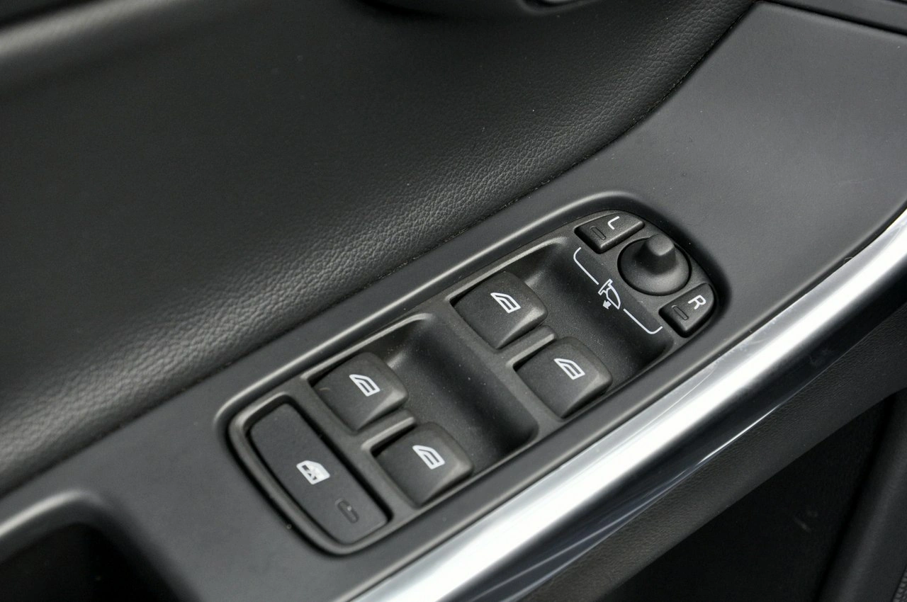 Volvo XC 60 - Zdjęcie 14