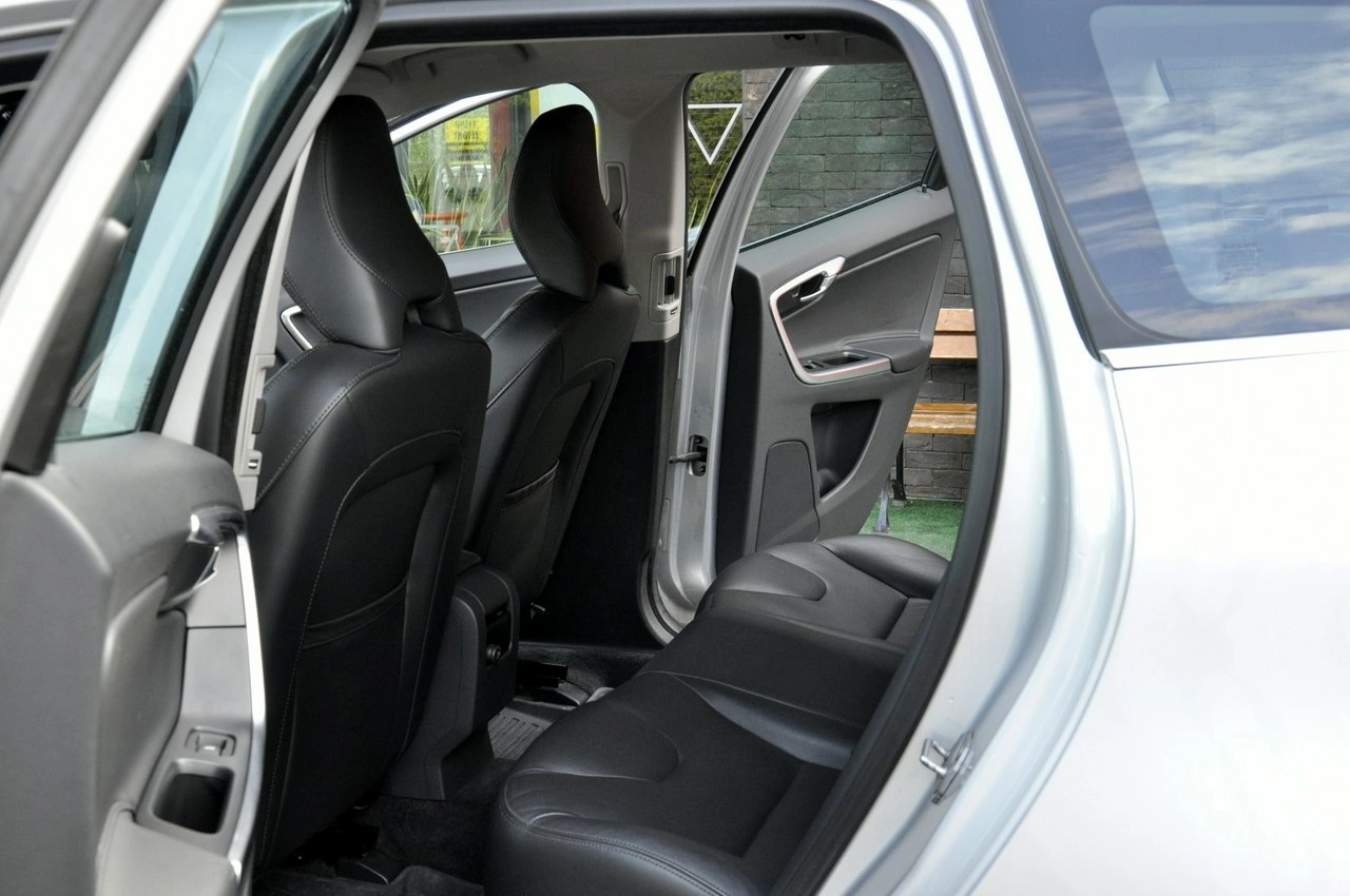 Volvo XC 60 - Zdjęcie 37