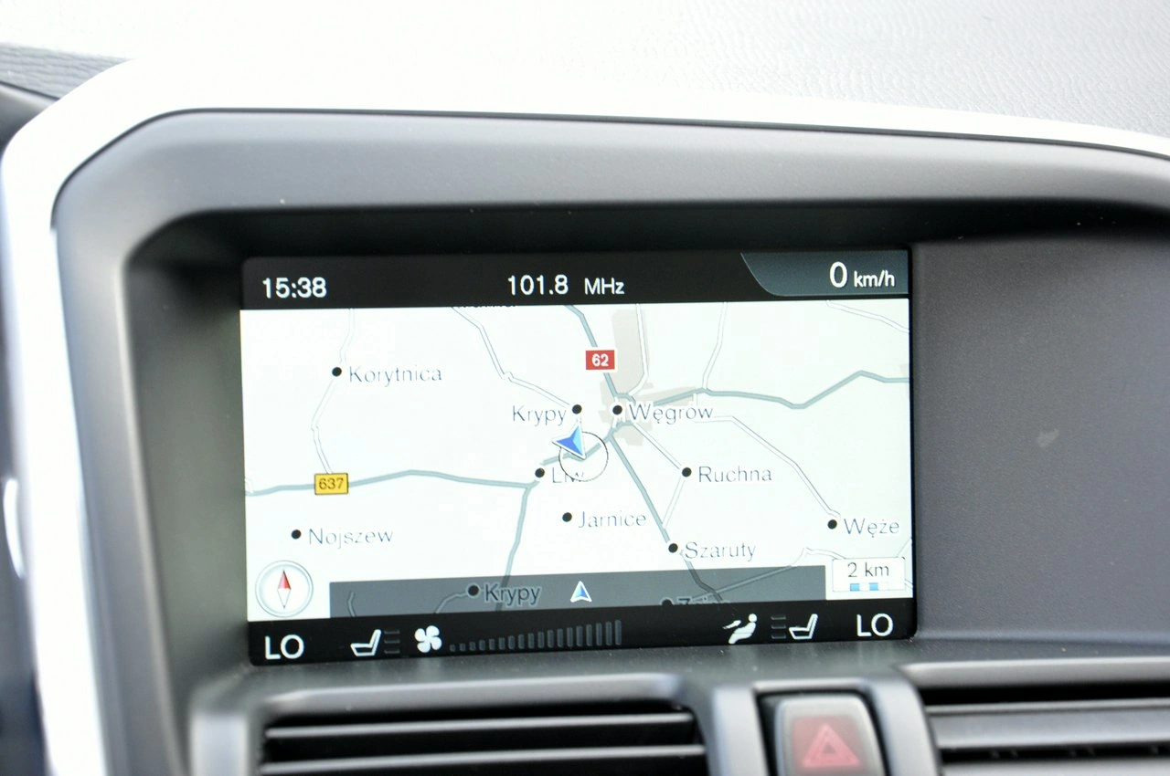 Volvo XC 60 - Zdjęcie 38