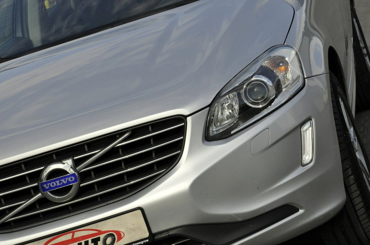 Volvo XC 60 - Zdjęcie 24