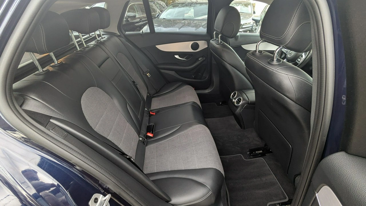 Mercedes C 300 - Zdjęcie 14