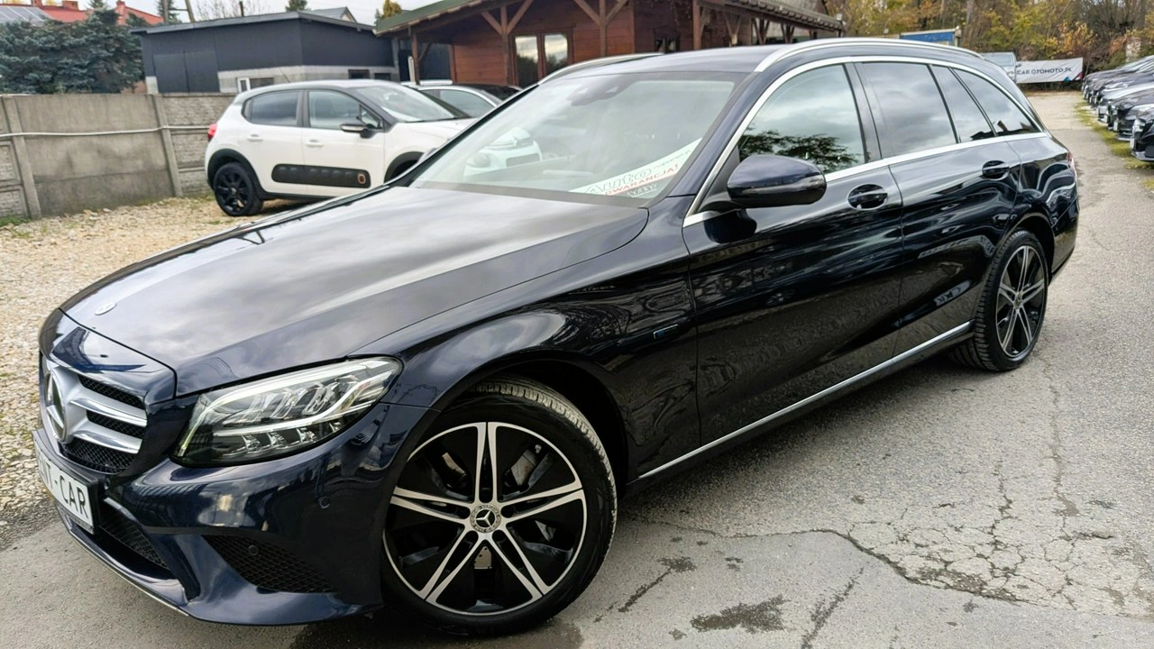 Mercedes C 300 - Zdjęcie 1
