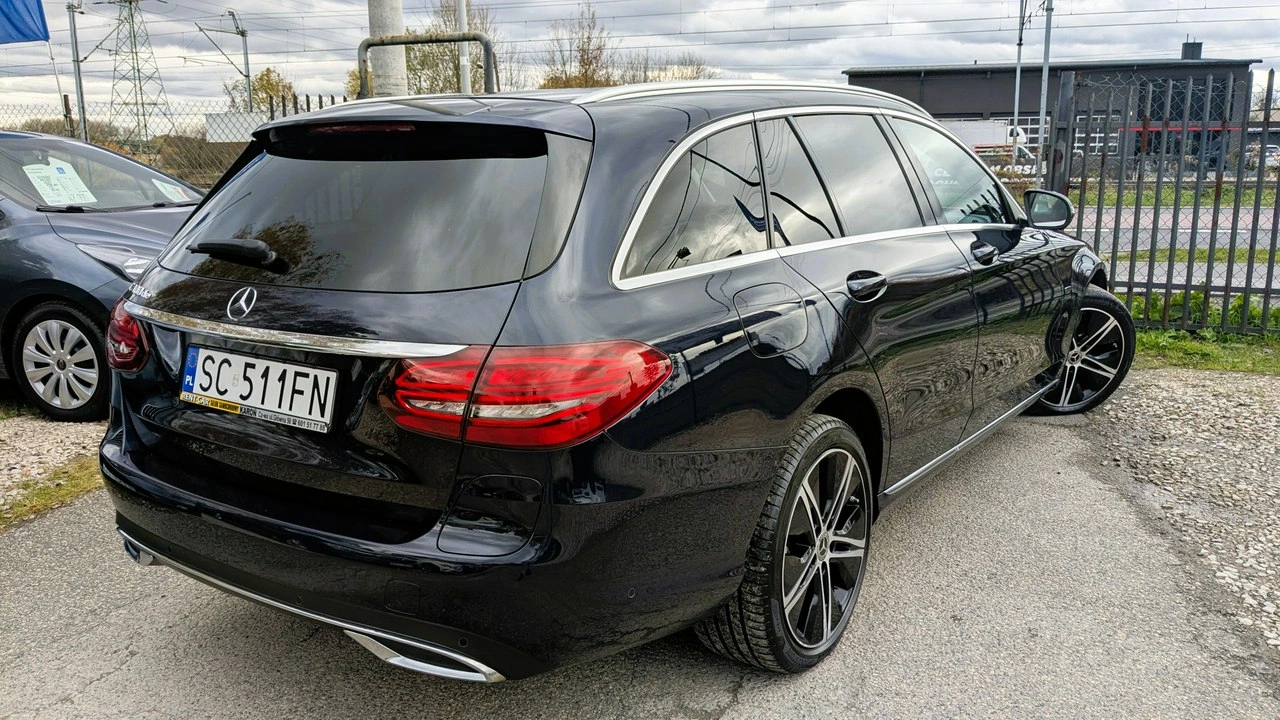 Mercedes C 300 - Zdjęcie 8