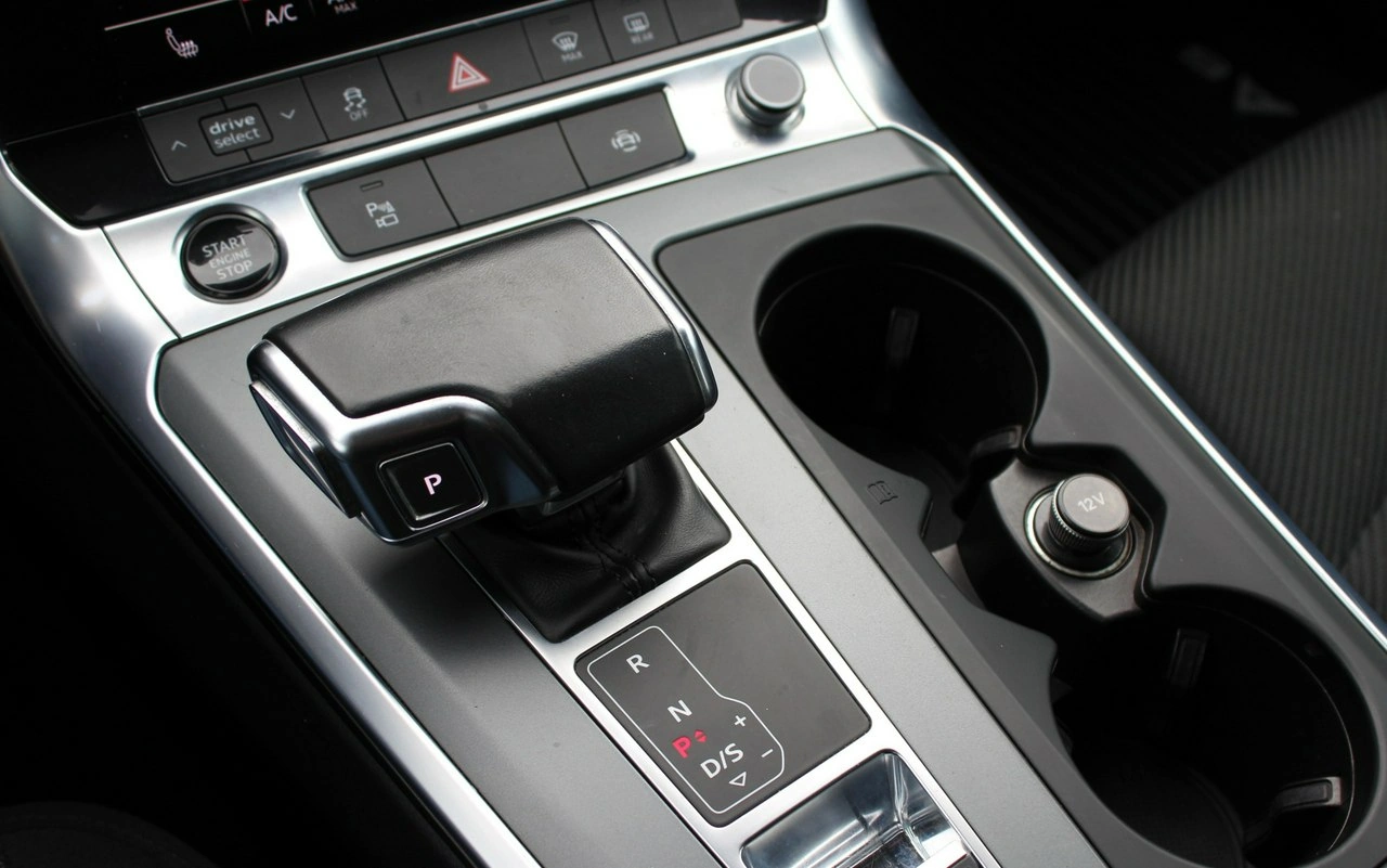 Audi A6 - Zdjęcie 17