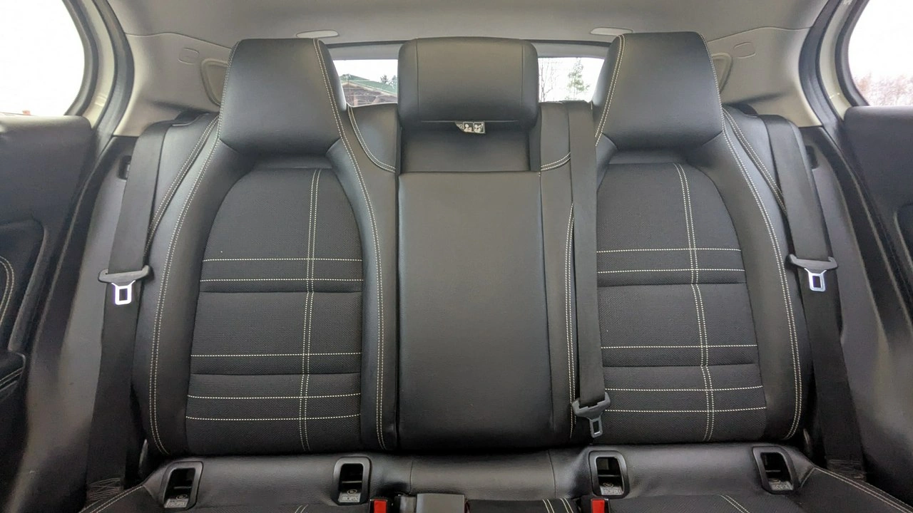 Mercedes GLA 200 - Zdjęcie 13