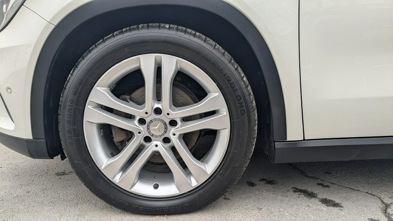 Mercedes GLA 200 - Zdjęcie 33