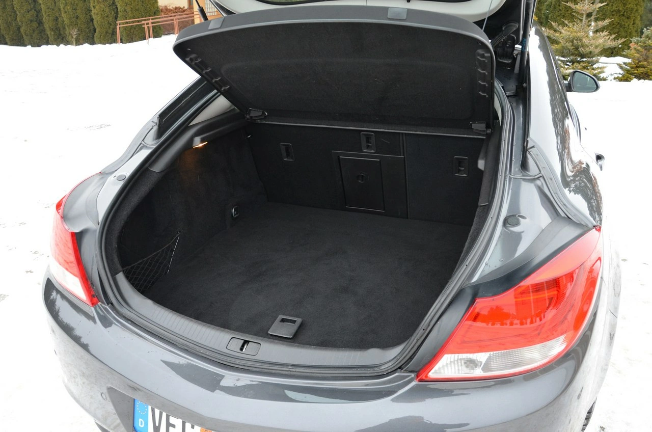 Opel Insignia - Zdjęcie 9