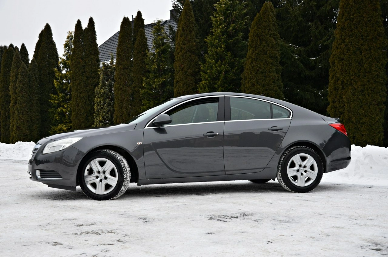 Opel Insignia - Zdjęcie 16