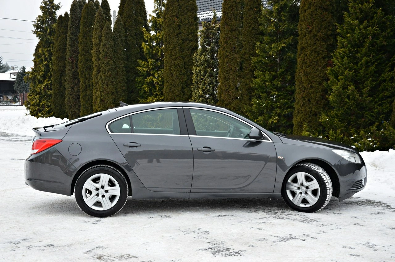 Opel Insignia - Zdjęcie 25