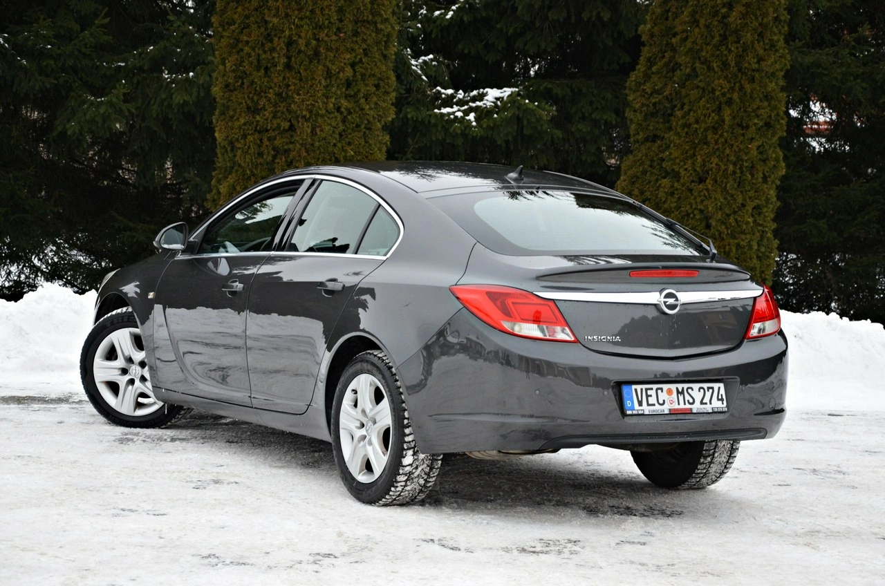 Opel Insignia - Zdjęcie 2