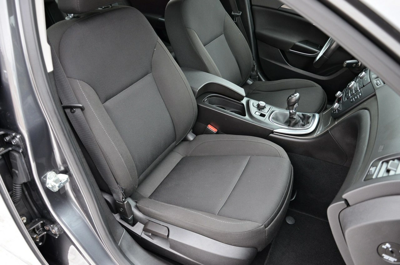 Opel Insignia - Zdjęcie 35