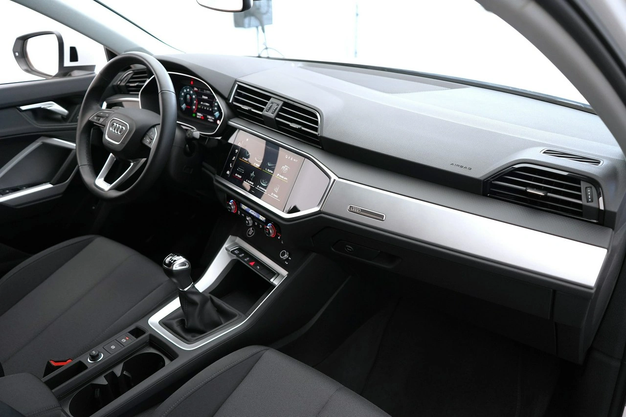 Audi Q3 - Zdjęcie 22