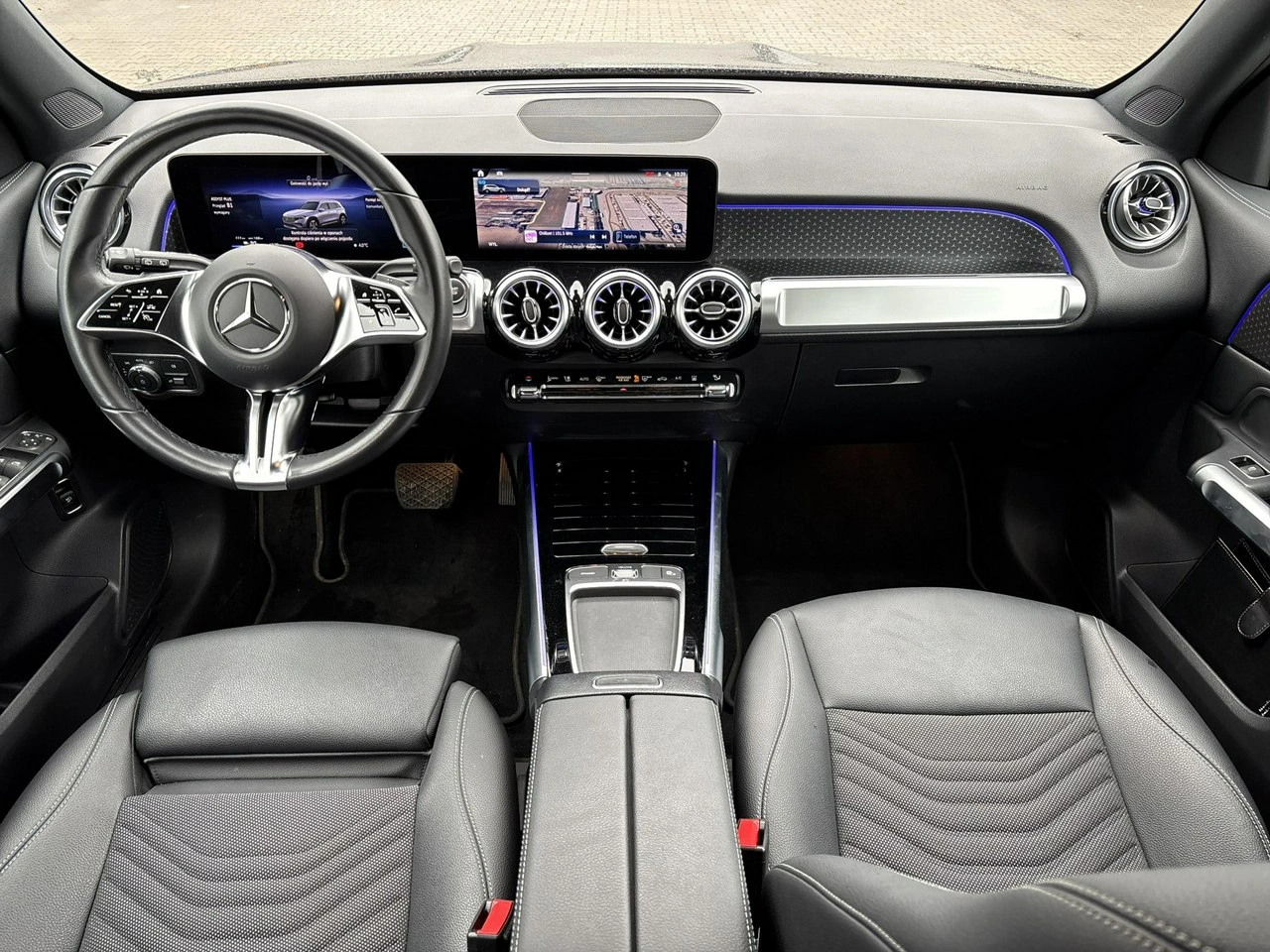 Mercedes EQB - Zdjęcie 12