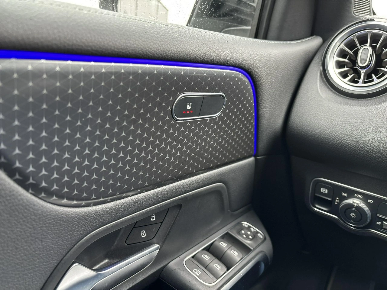 Mercedes EQB - Zdjęcie 26