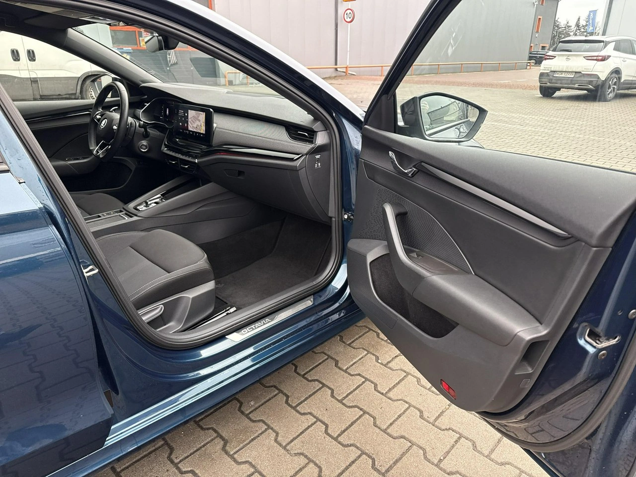 Skoda Octavia - Zdjęcie 21