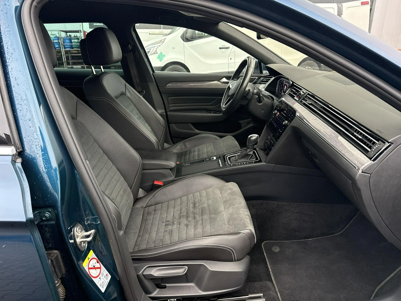 Volkswagen Passat - Zdjęcie 20