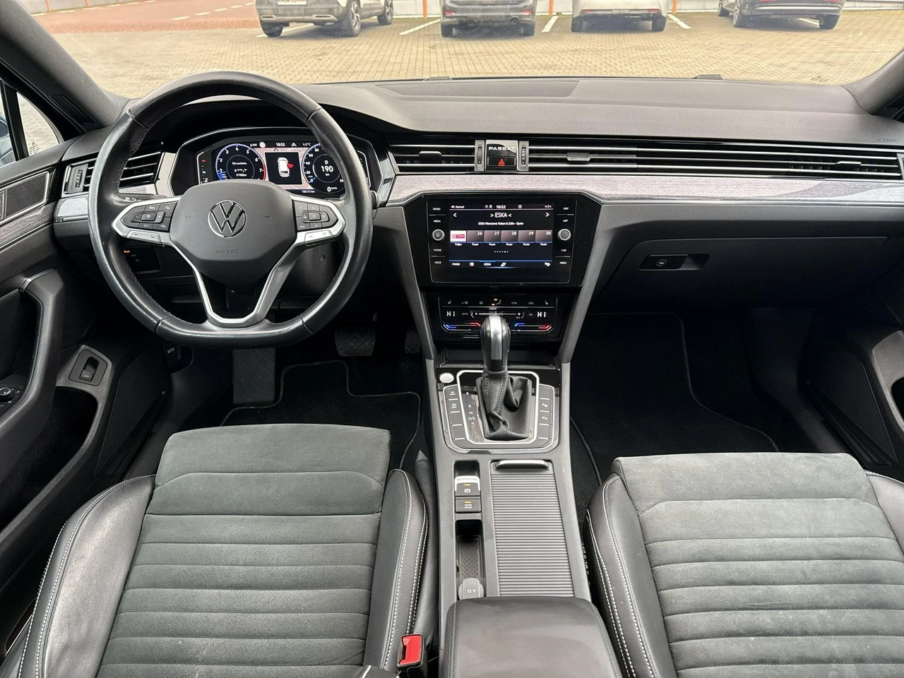 Volkswagen Passat - Zdjęcie 22