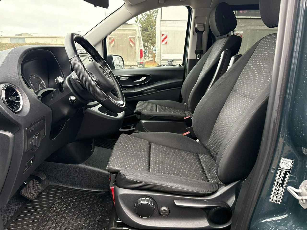 Mercedes Vito - Zdjęcie 10