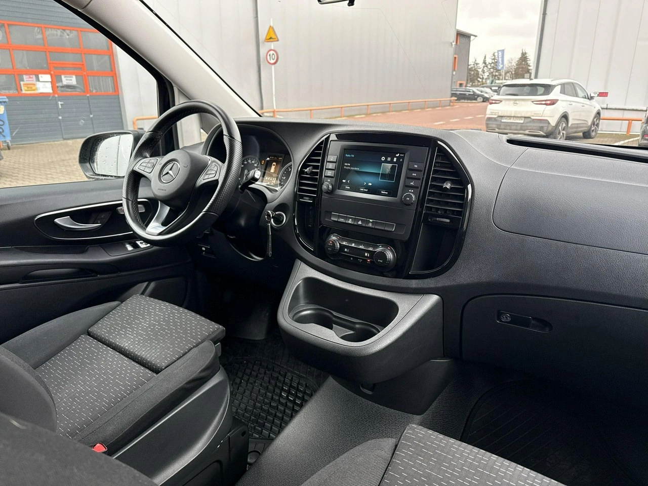 Mercedes Vito - Zdjęcie 17