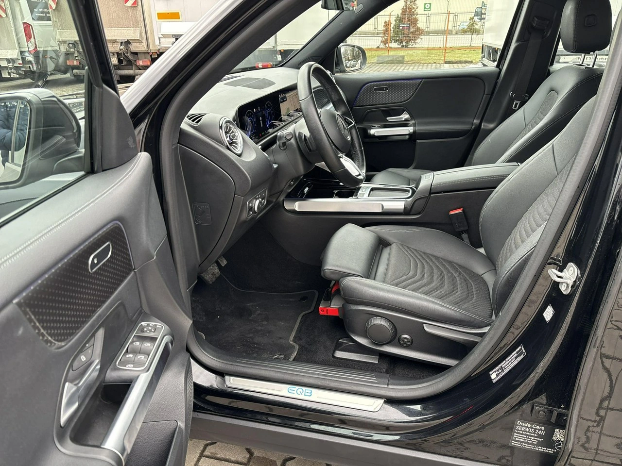 Mercedes EQB - Zdjęcie 9