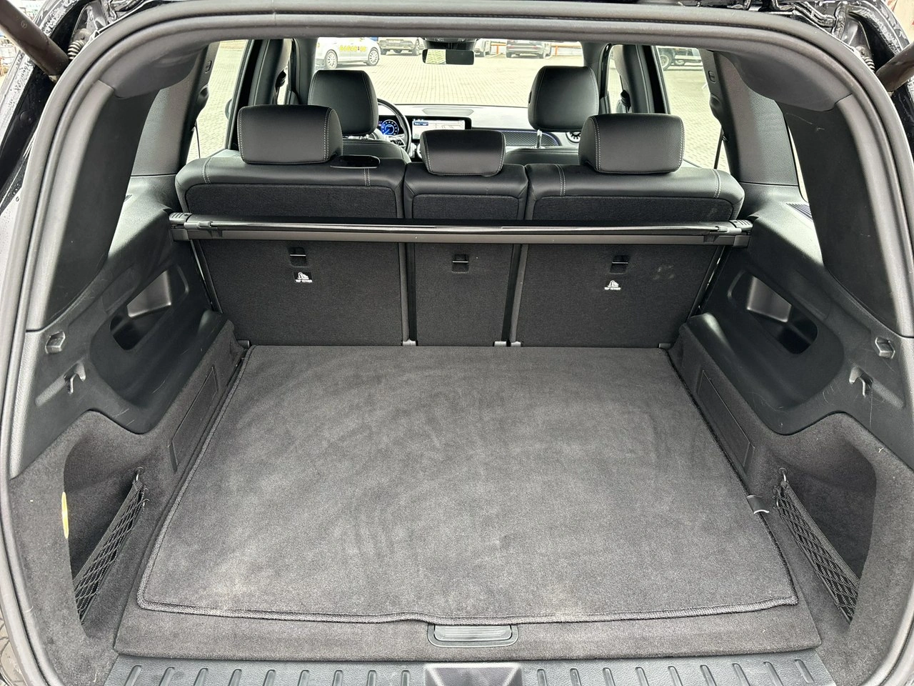 Mercedes EQB - Zdjęcie 12