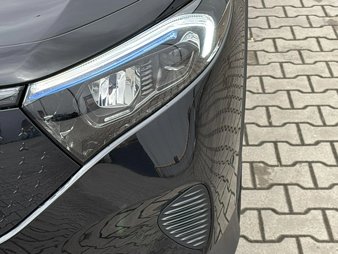 Mercedes EQB - Zdjęcie 8