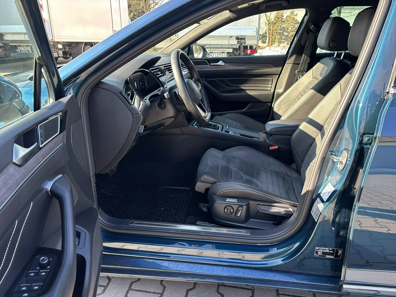 Volkswagen Passat - Zdjęcie 9