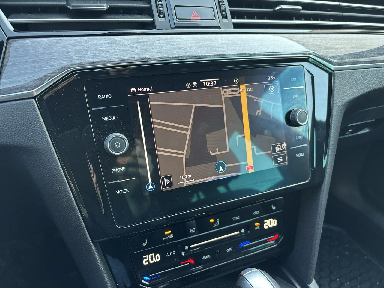 Volkswagen Passat - Zdjęcie 21