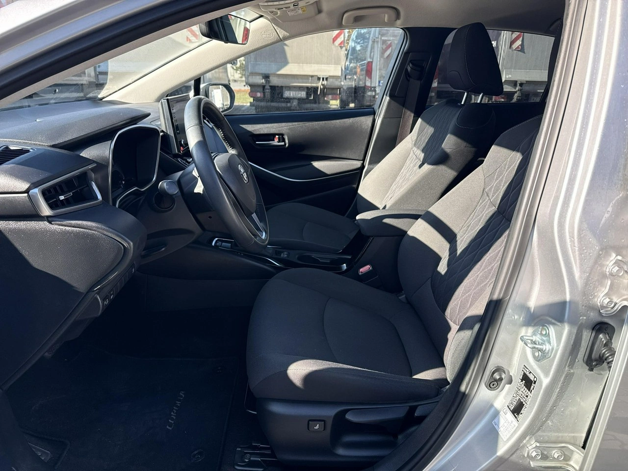 Toyota Corolla - Zdjęcie 10