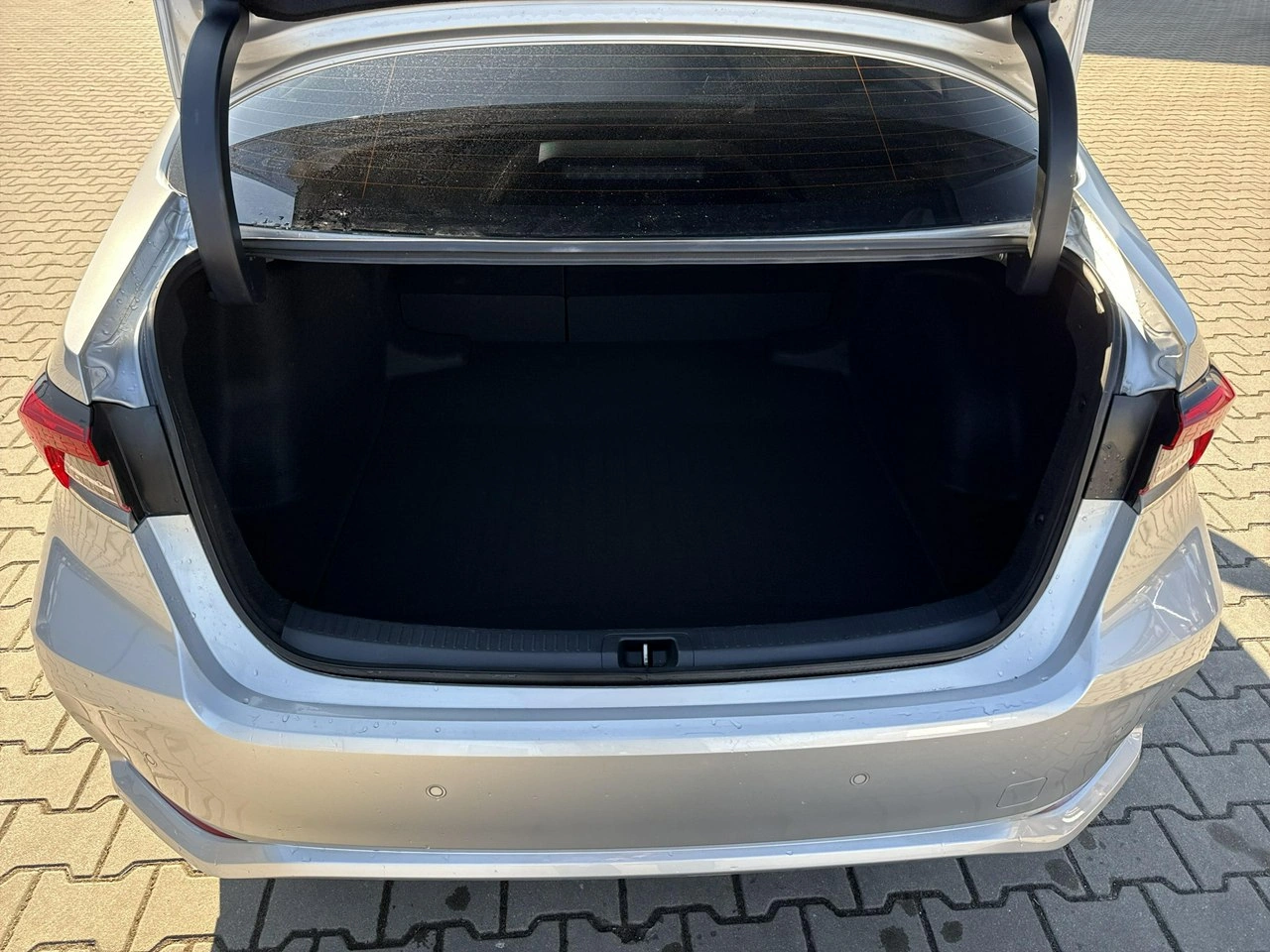 Toyota Corolla - Zdjęcie 15