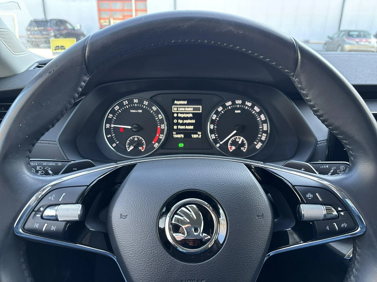 Skoda Octavia - Zdjęcie 22