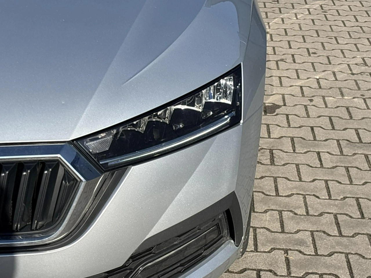 Skoda Octavia - Zdjęcie 8