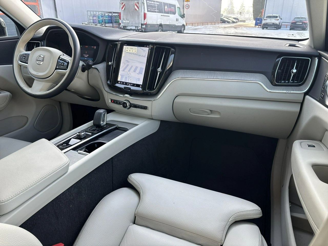 Volvo XC 60 - Zdjęcie 16