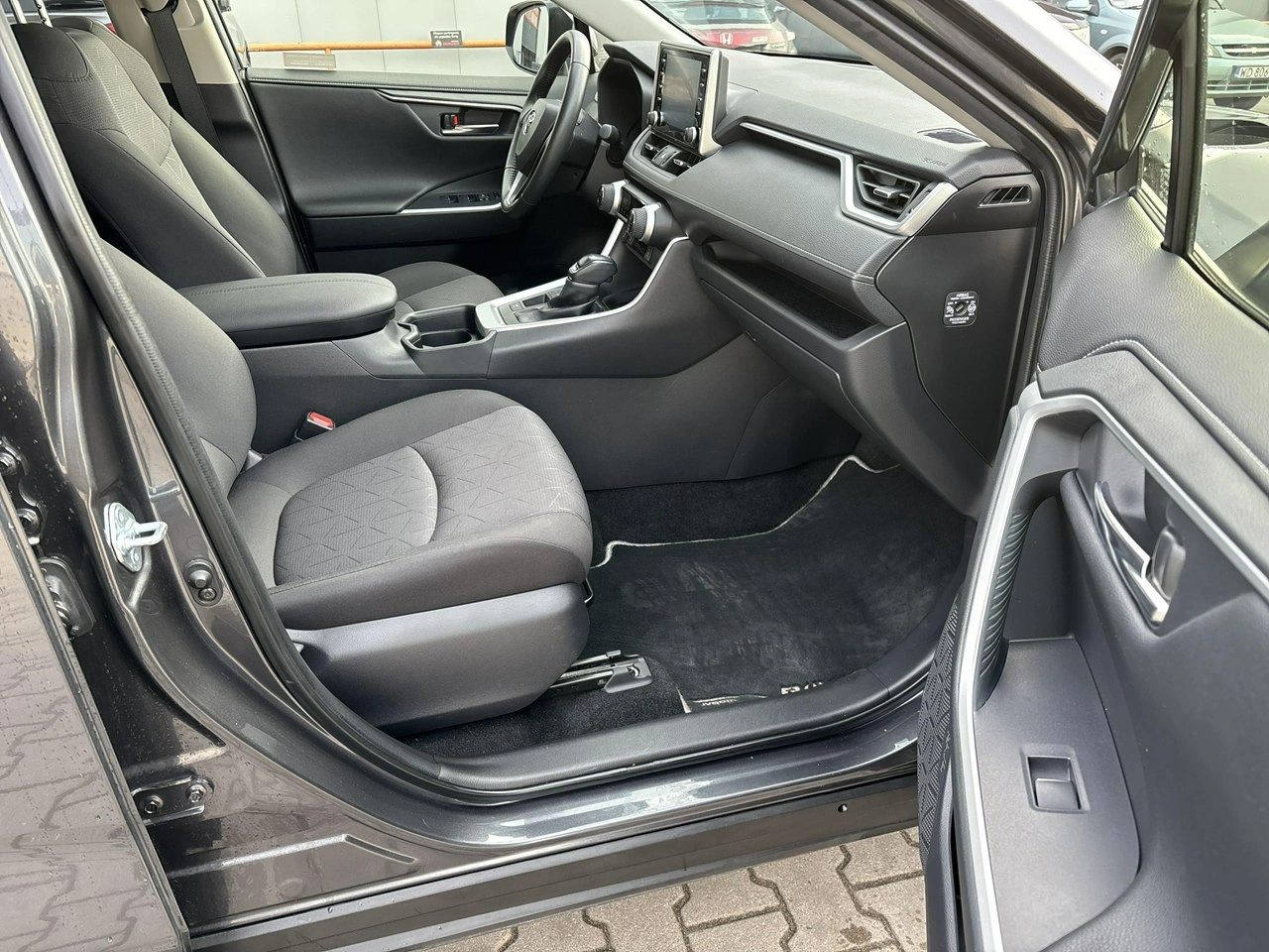 Toyota RAV-4 - Zdjęcie 16