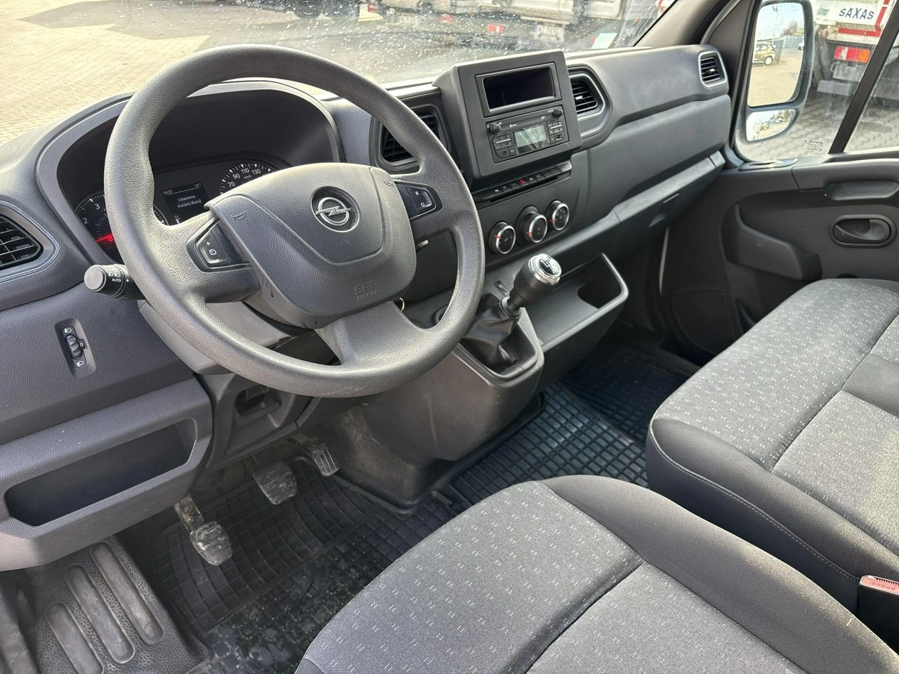 Opel Movano - Zdjęcie 10