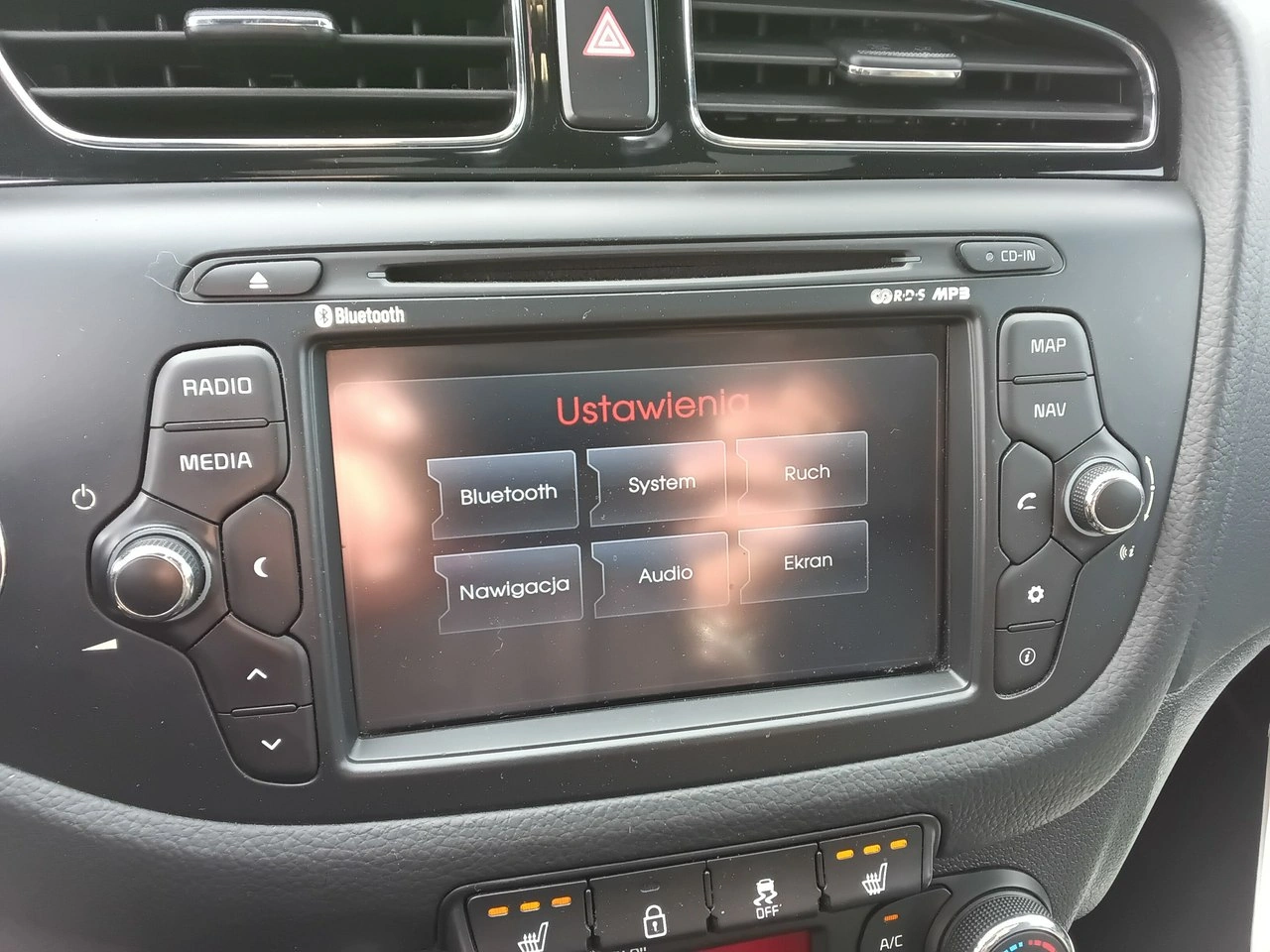 Kia Ceed - Zdjęcie 18