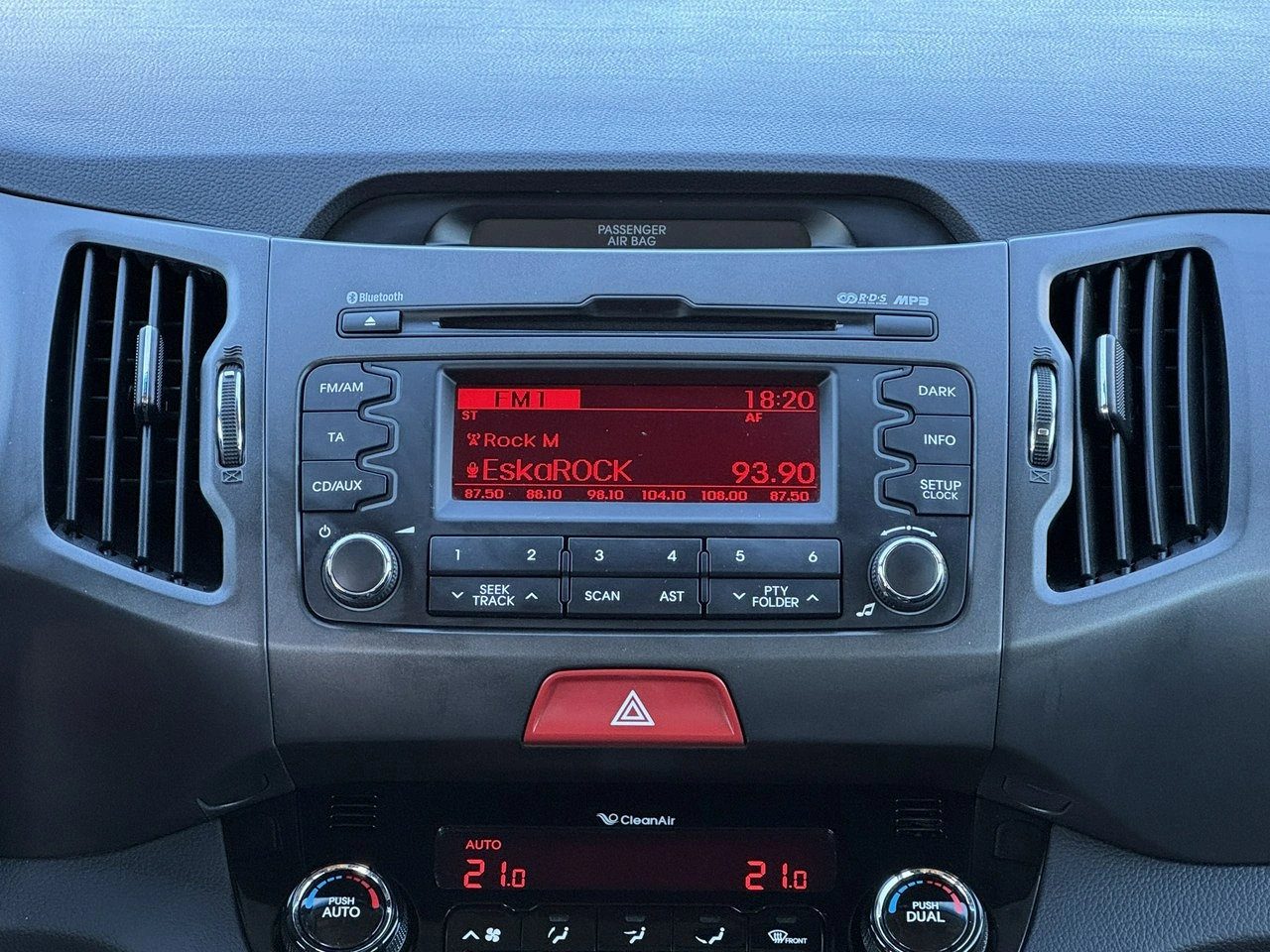 Kia Sportage - Zdjęcie 28