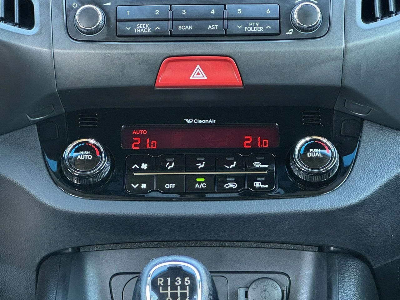 Kia Sportage - Zdjęcie 29