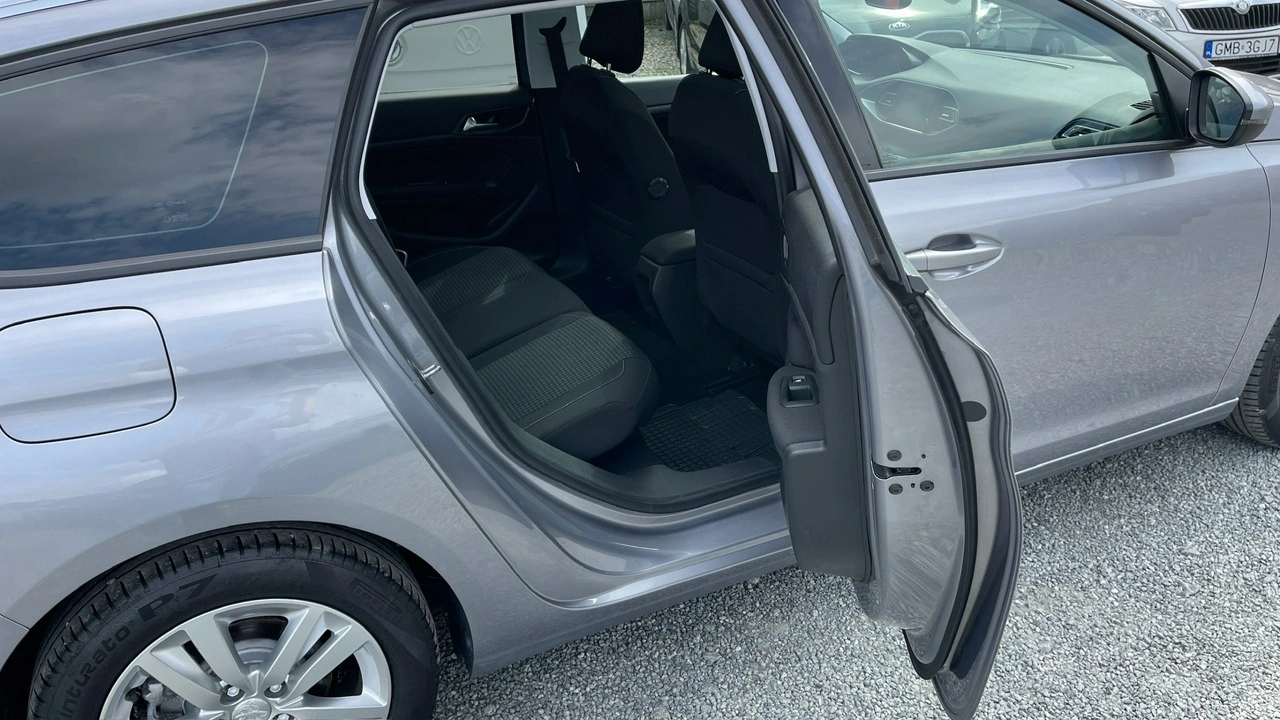 Peugeot 308 - Zdjęcie 16