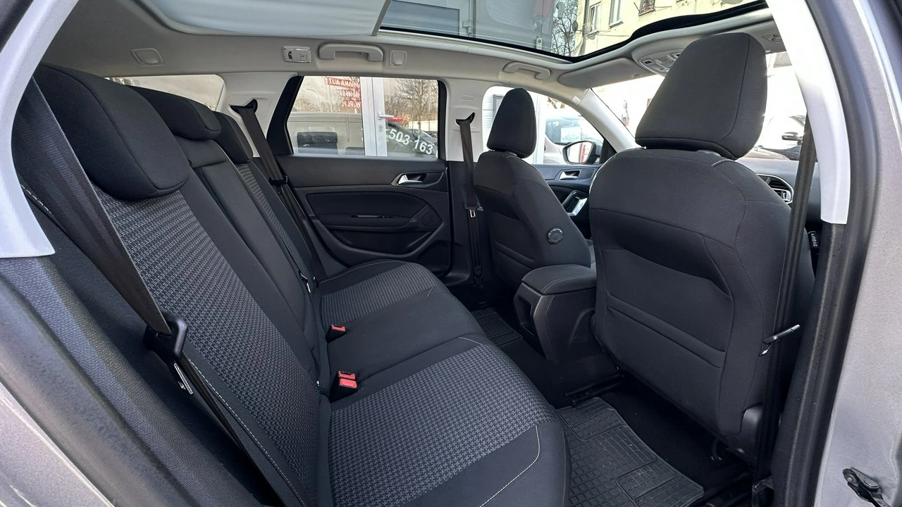 Peugeot 308 - Zdjęcie 17
