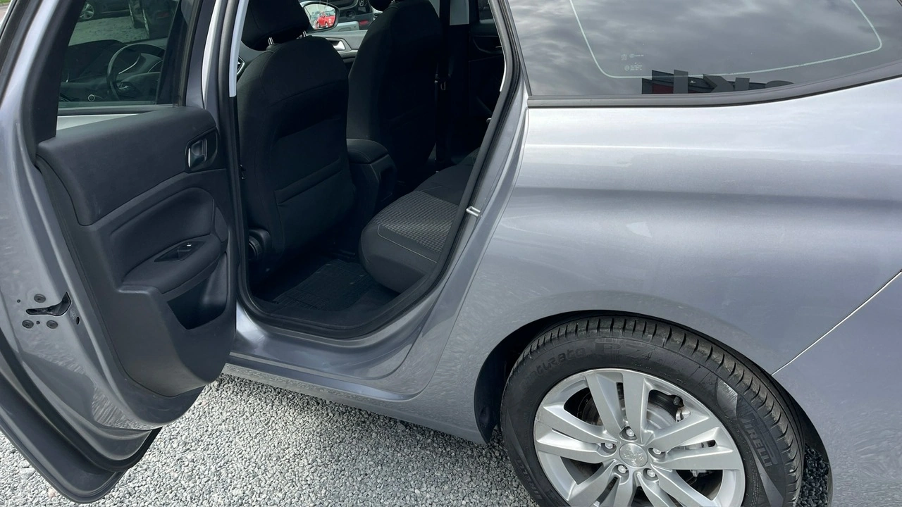 Peugeot 308 - Zdjęcie 20