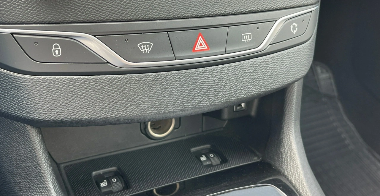 Peugeot 308 - Zdjęcie 29