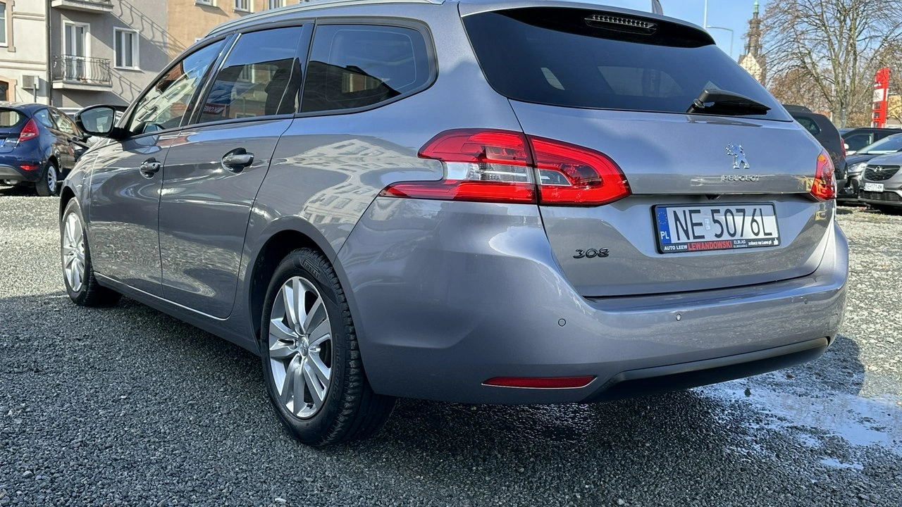 Peugeot 308 - Zdjęcie 8