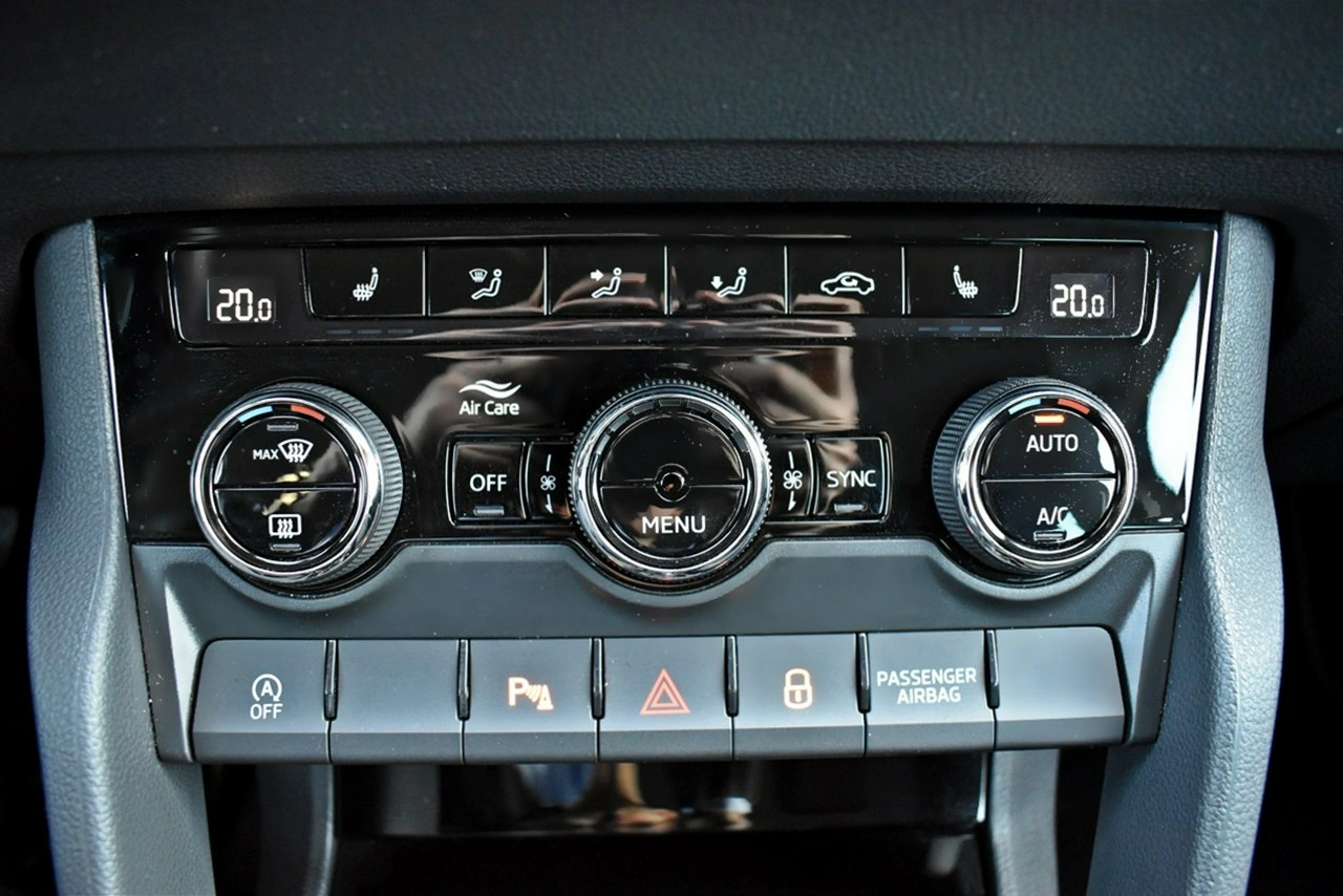 Skoda Karoq - Zdjęcie 23